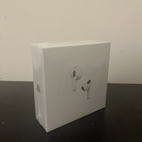 Apple AirPods 3rd Generation Wireless In-Ear Headset - White
